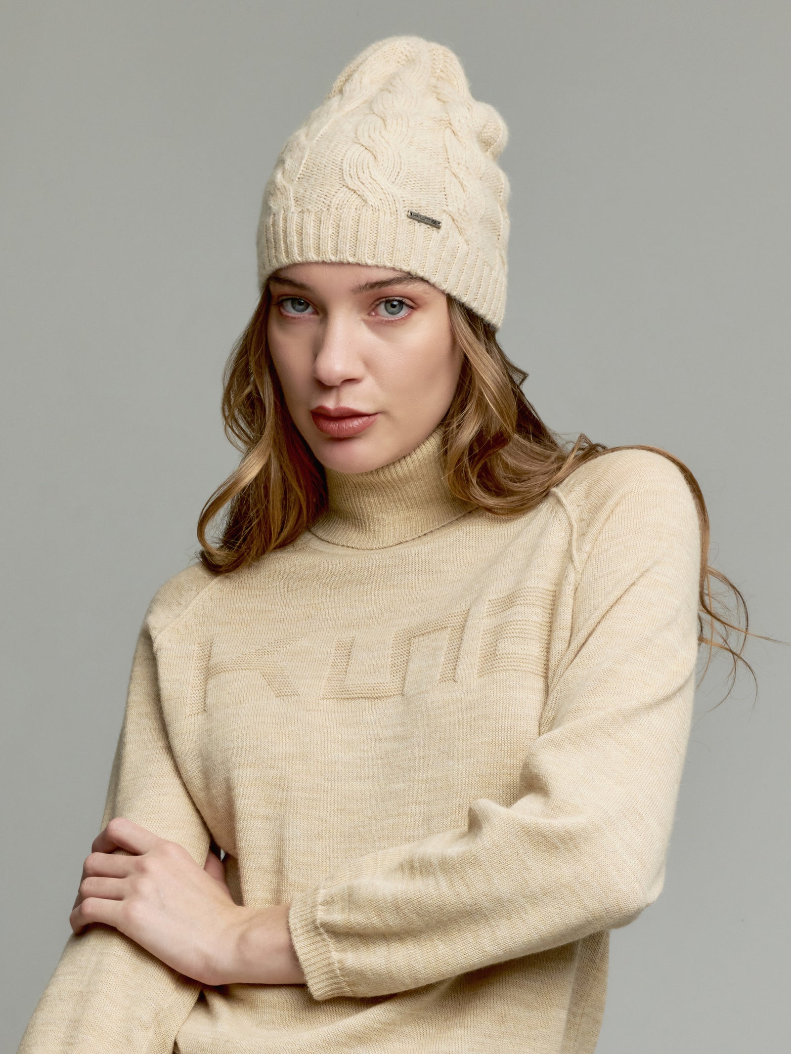 Gorro Yarela De Baby Alpaca Color Beige