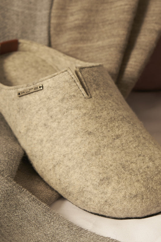 PANTUFLAS RENNEN DE ALPACA & LANA COLOR GRIS