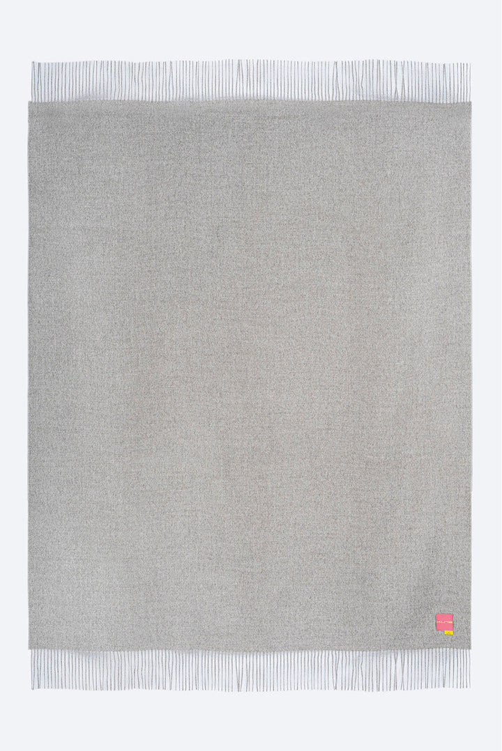 Manta Jet De Baby Alpaca Color Gris