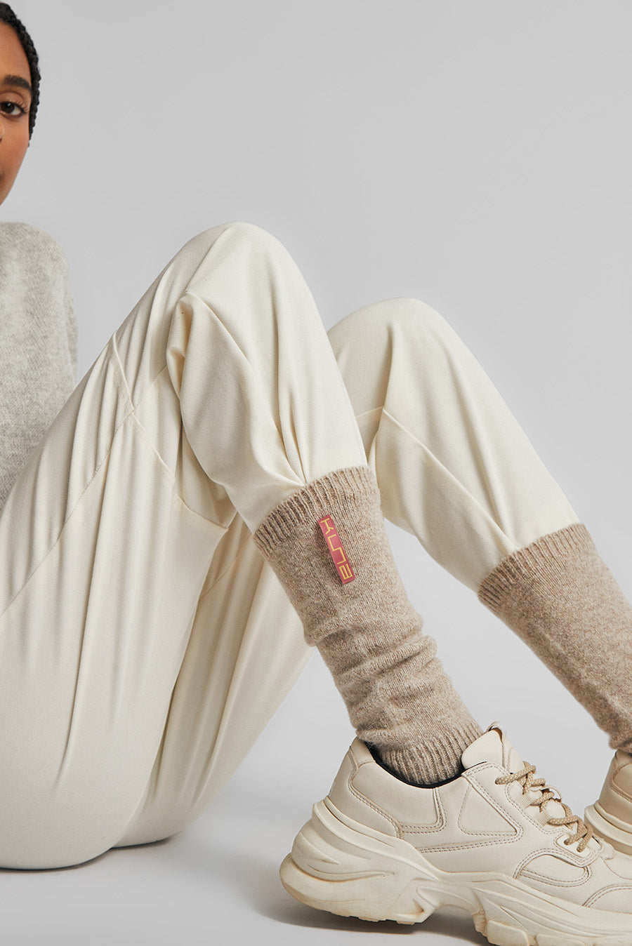 CALENTADORES UNDONE DE BABY ALPACA COLOR SABBIA